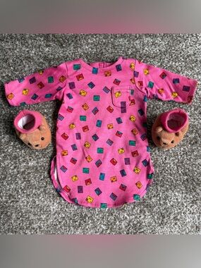 American Girl Snooze Shirt and AG Bear Slippers for 18-inch Dolls